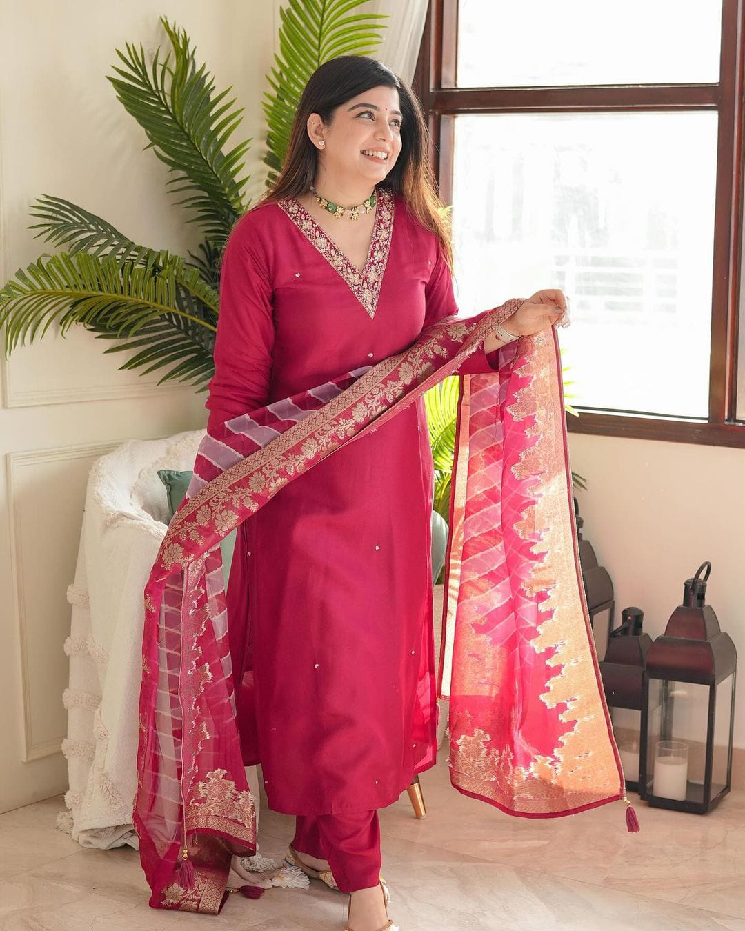 Embroidery Work In Neck With Full Foil Cotton Duppata