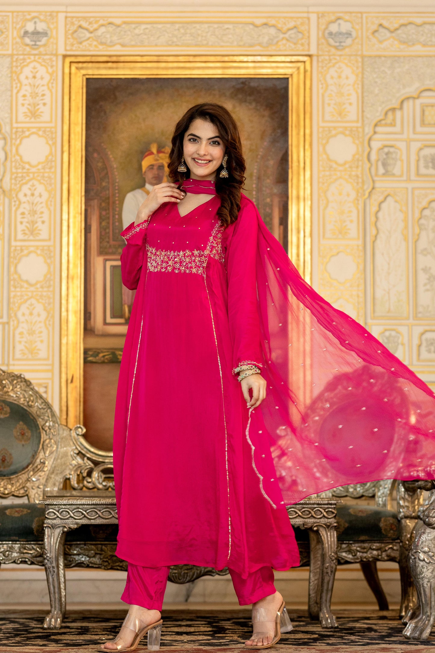 Chinnon suit (3pcs)