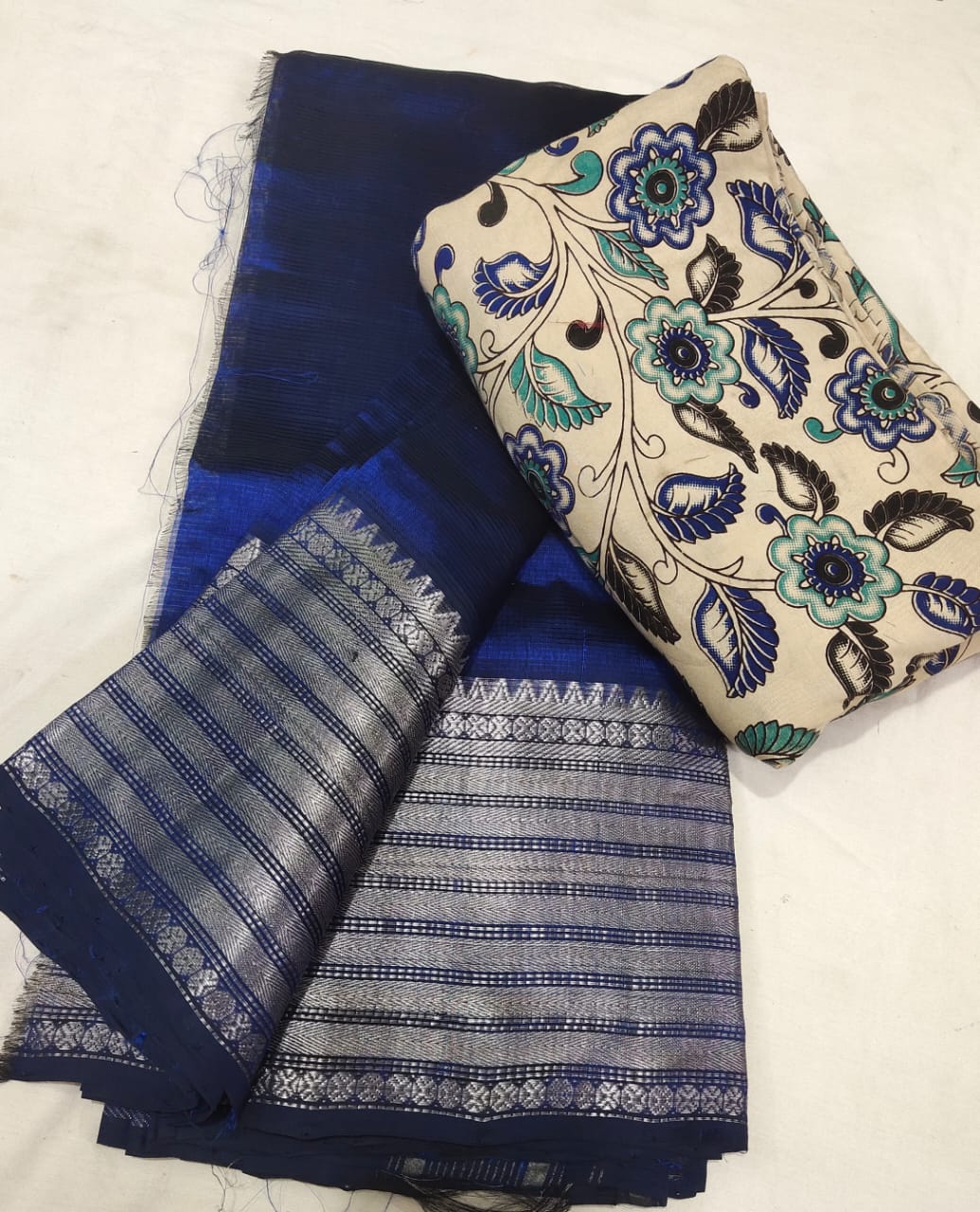 Mangalagiri handloom pattu by cotton