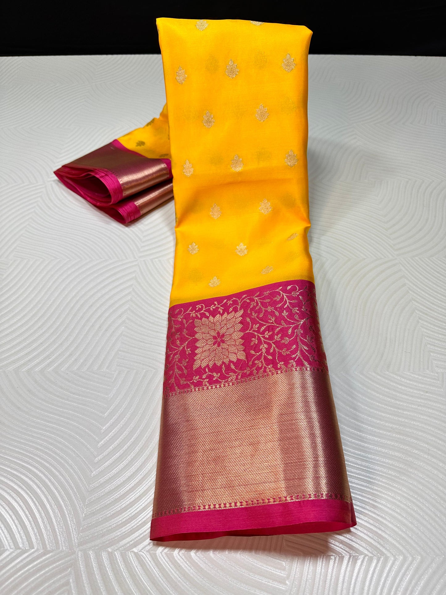 Banarasi crape silk saree
