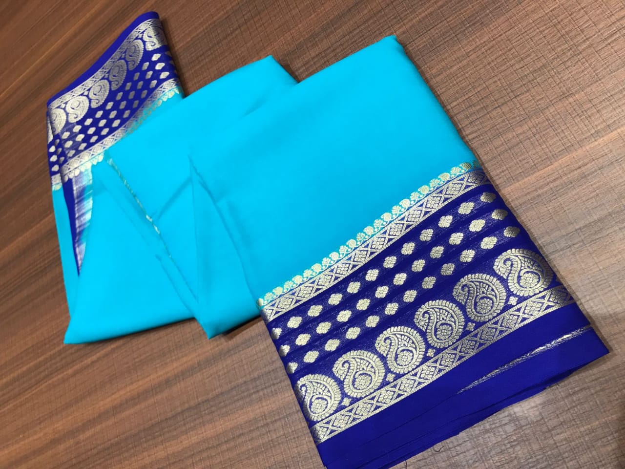 Banarasi Handloom semi katan silk saree