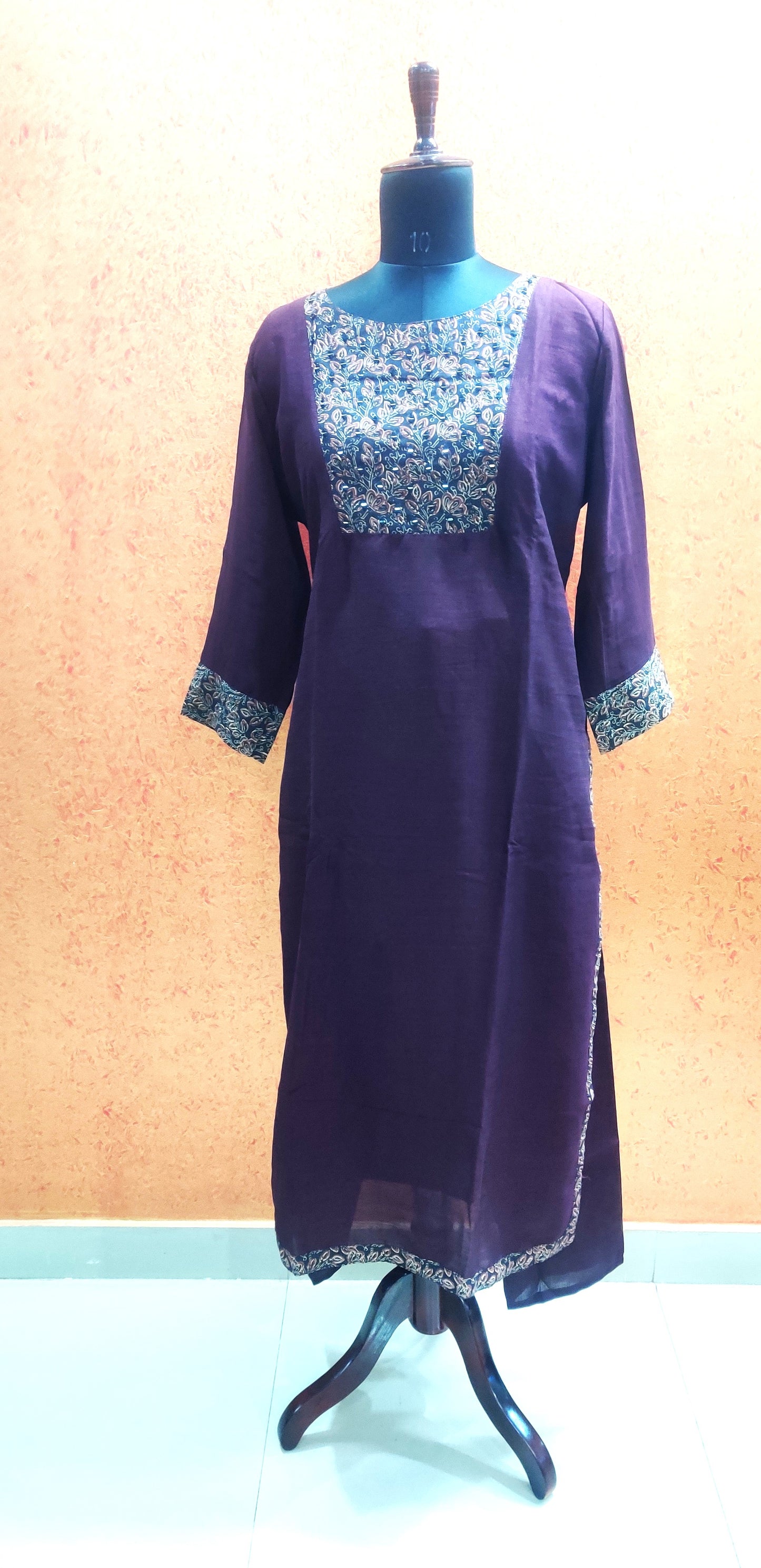 VICHITRA SILK Kurta suit (2PCS)