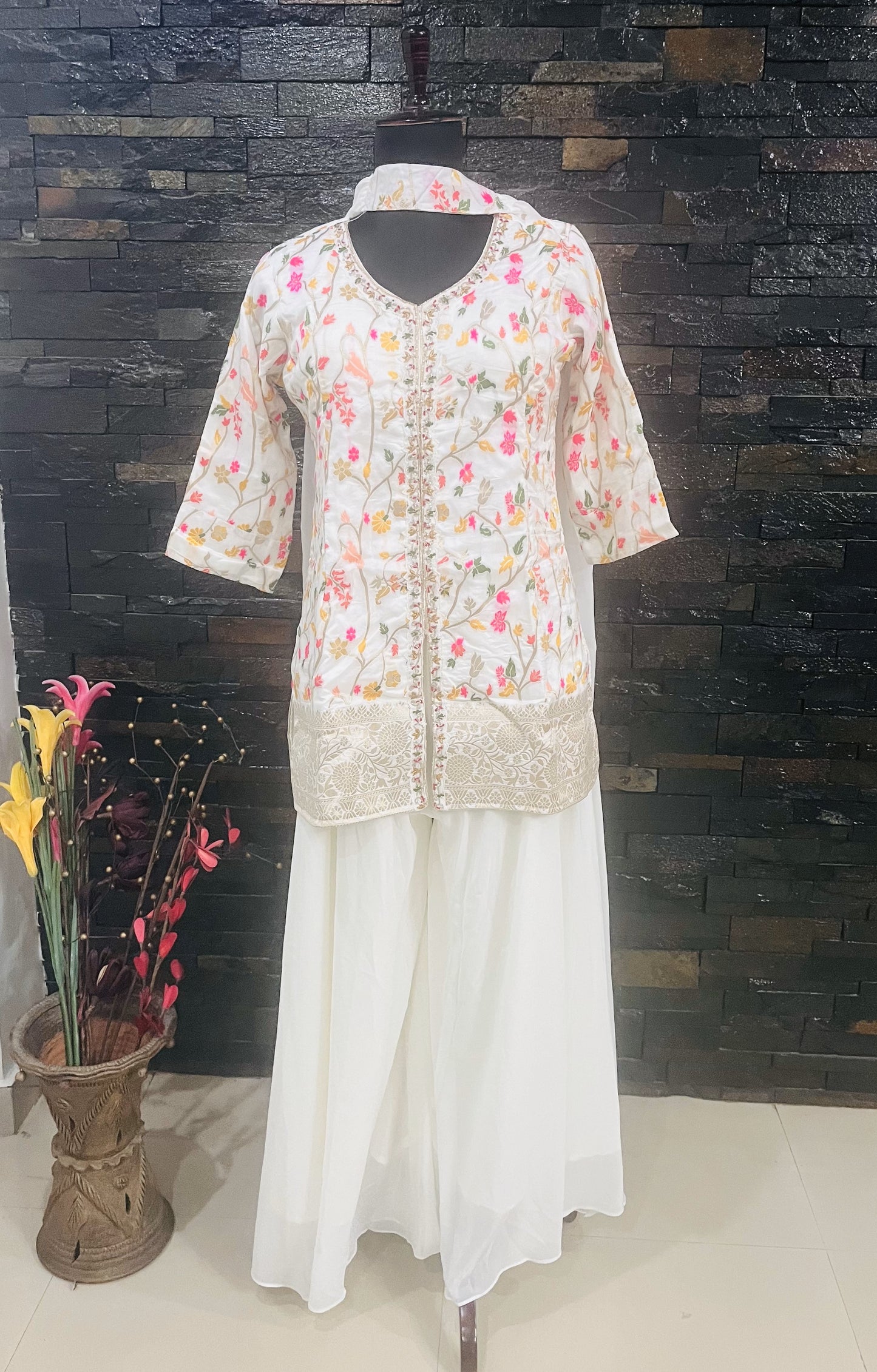 Designer Brocade silk suit (3PCS)