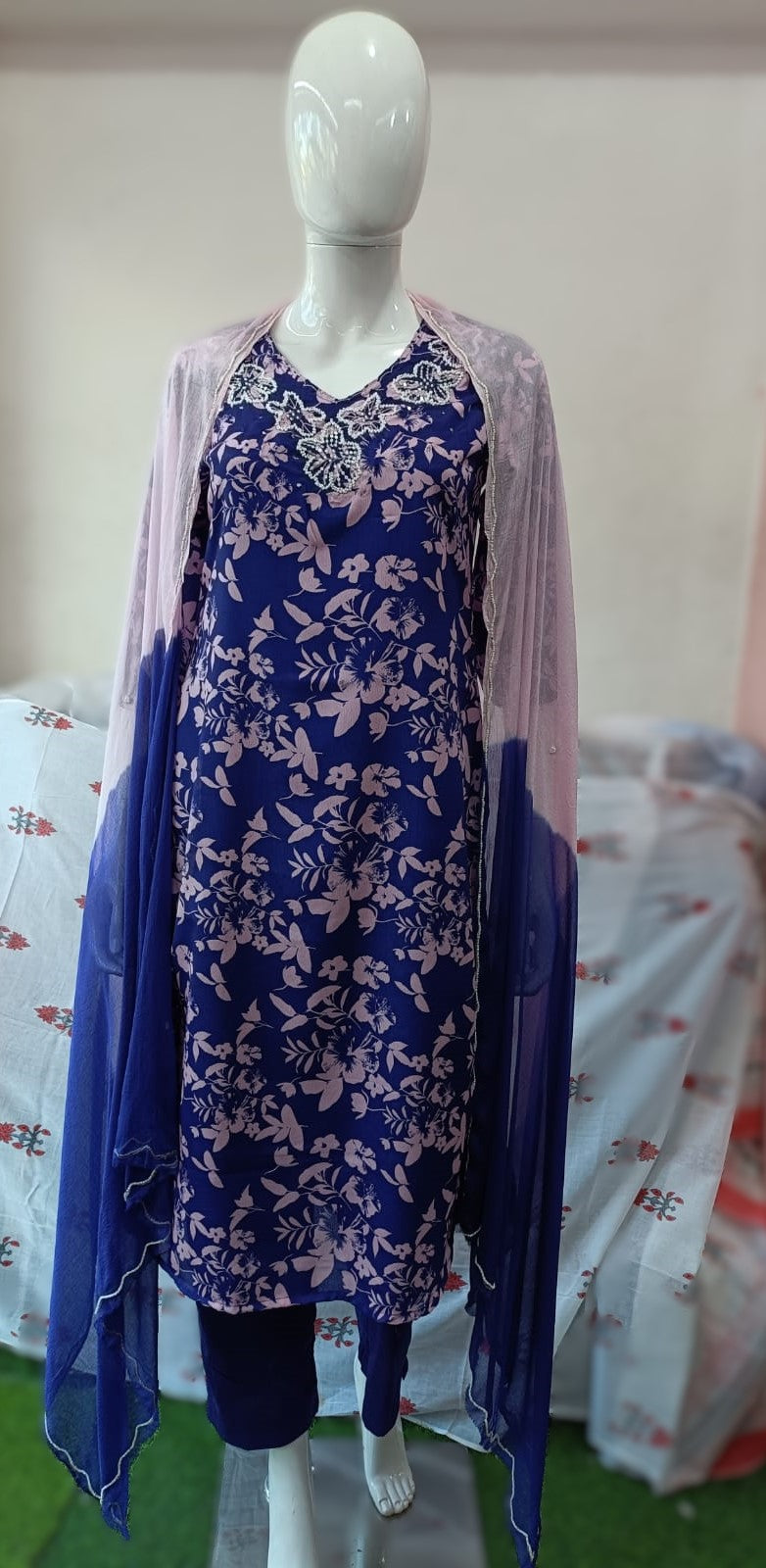 Chinnon Kurta set (3pcs)