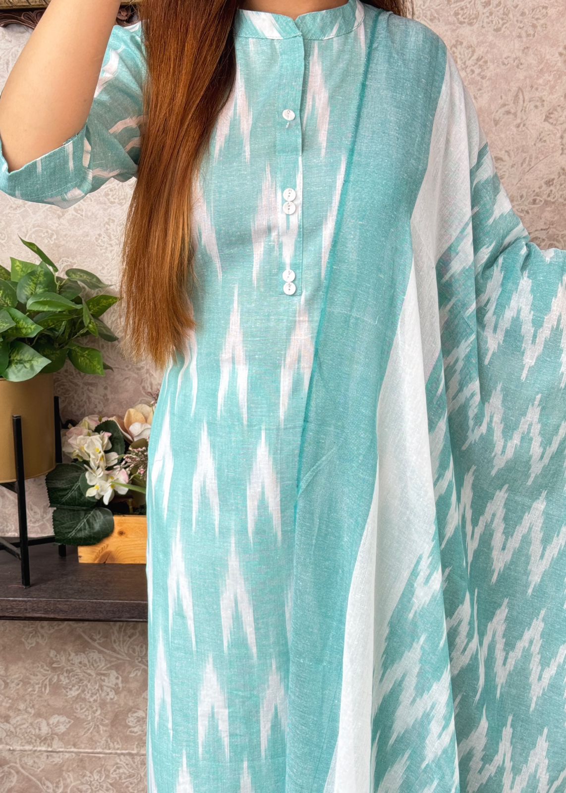 Ikkat Kurti suit